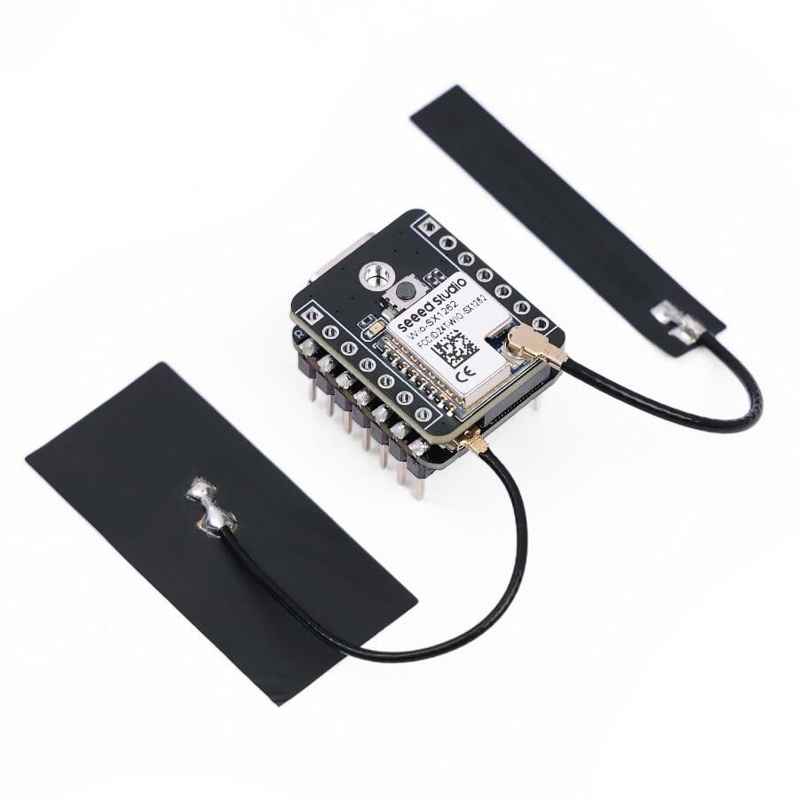XIAO ESP32S3 & Wio-SX1262 Kit for Meshtastic & LoRa, 102010611